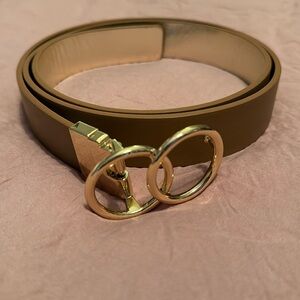 Chico’s Reversible Faux Leather Belt size L